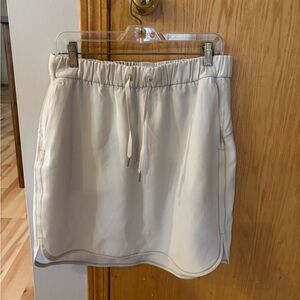 Lululemon Athletica Cream Skirt with Drawstring.